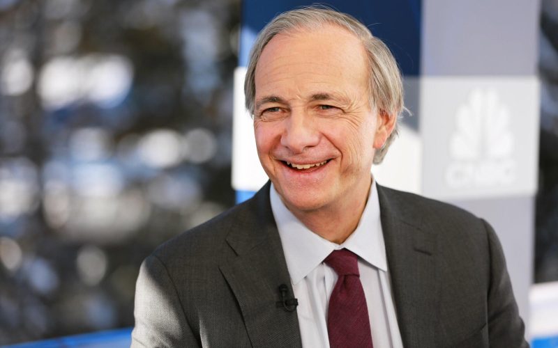 Conheça um dos maiores investidores da bolsa de valores: Ray Dalio